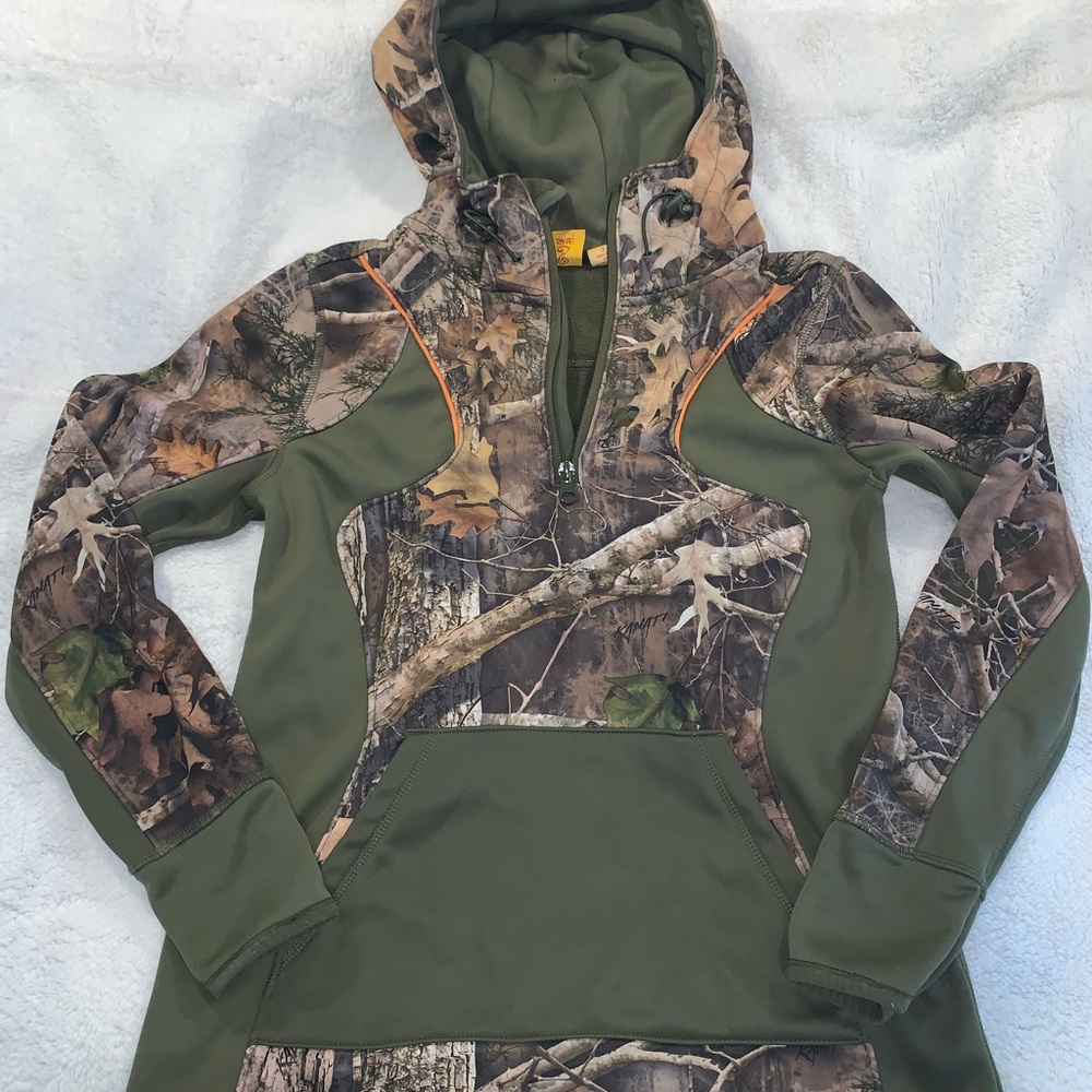 SHE camo hoodie
